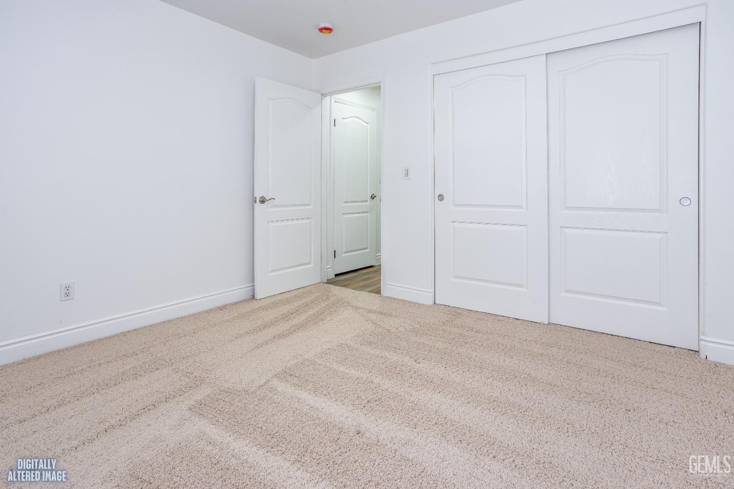 9815 Cabbage Rose Avenue — photo 24