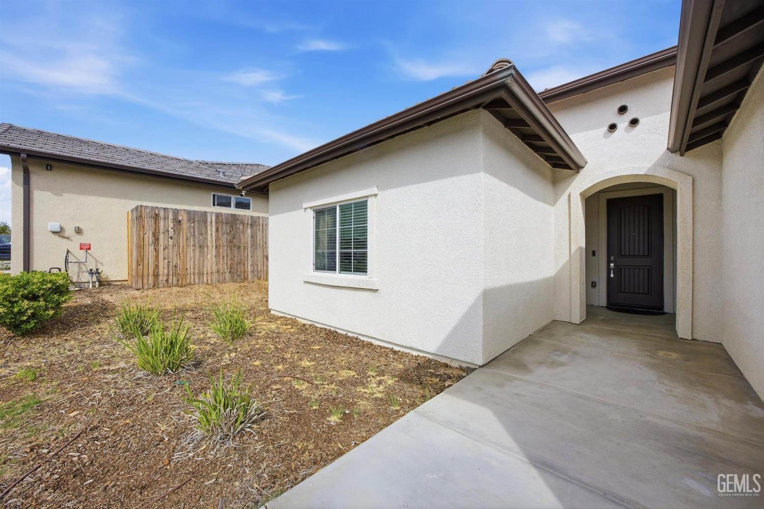 9908 Old Wood Drive — photo 4