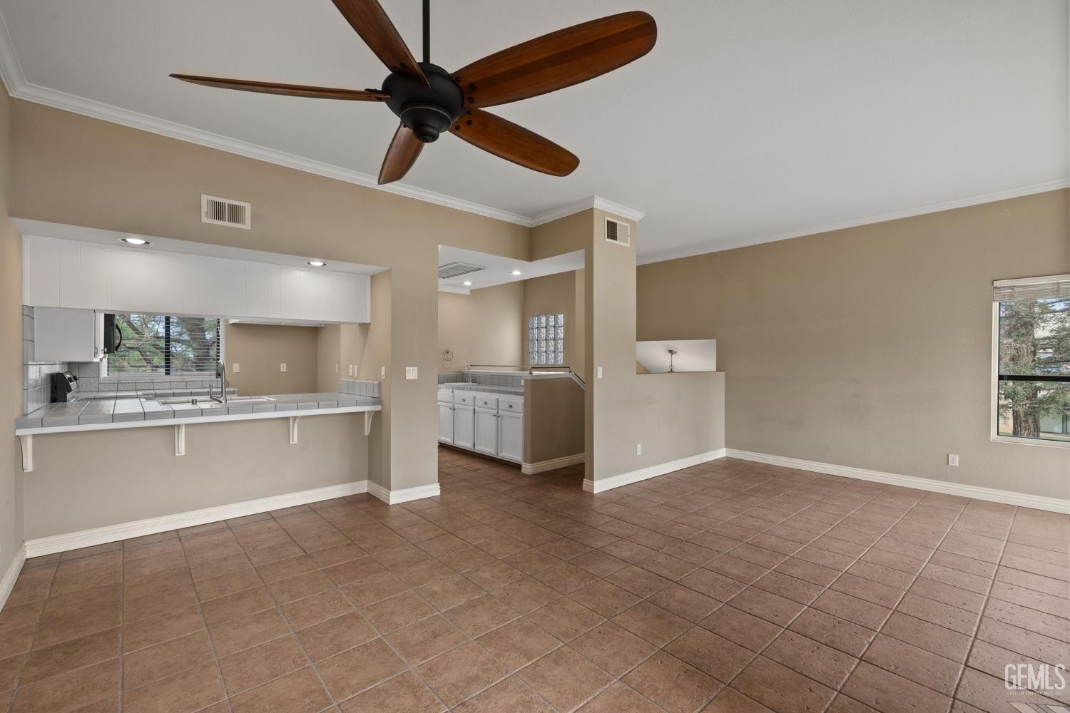 14500 Las Palmas Drive — photo 14