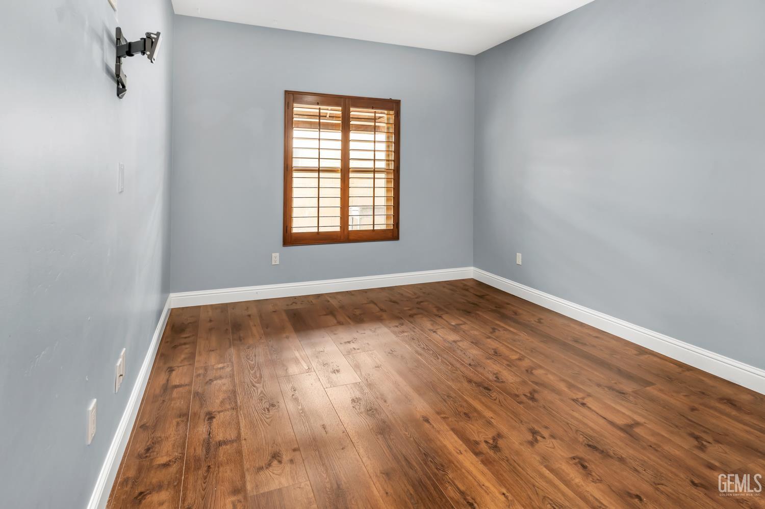 10703 Queensbury Drive — photo 42