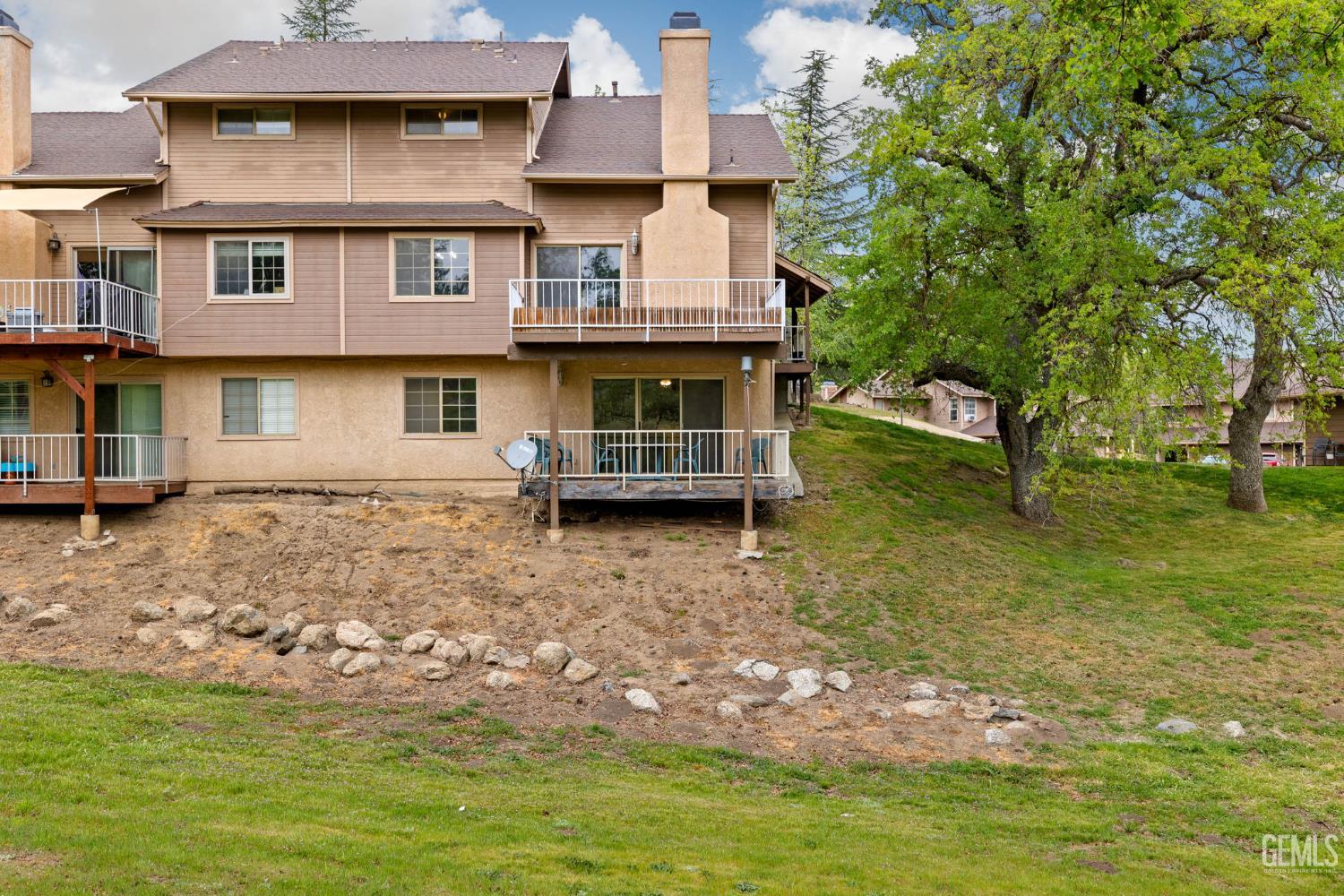 18520 Glenview Court — photo 55