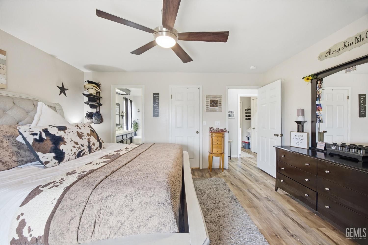 503 Meadow Grove Court — photo 32
