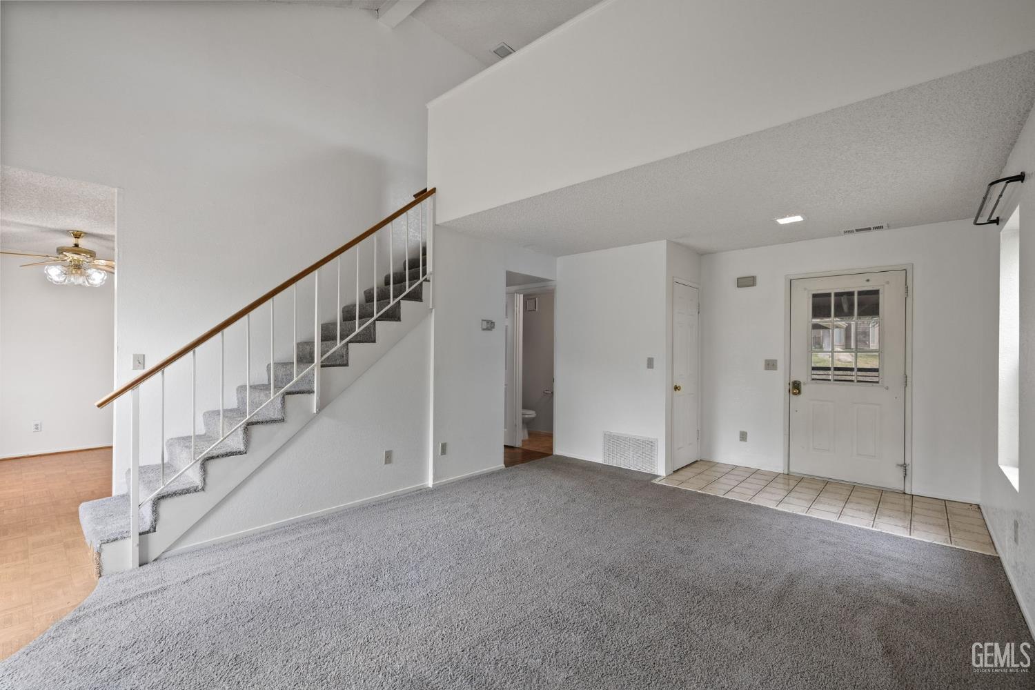 18520 Glenview Court — photo 10