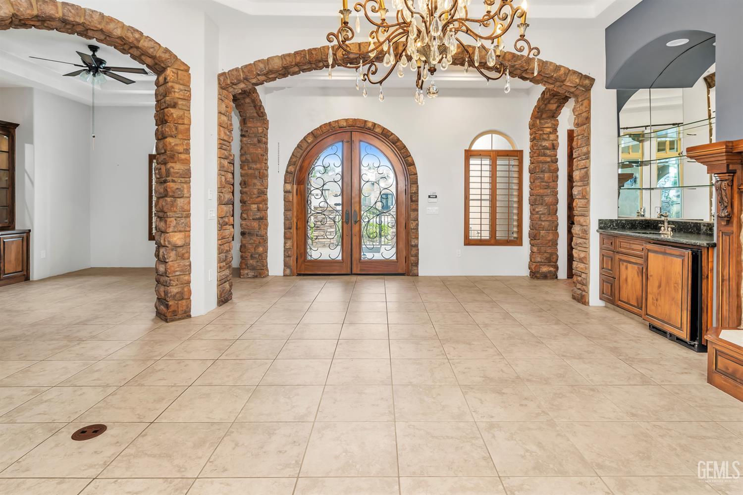10703 Queensbury Drive — photo 13