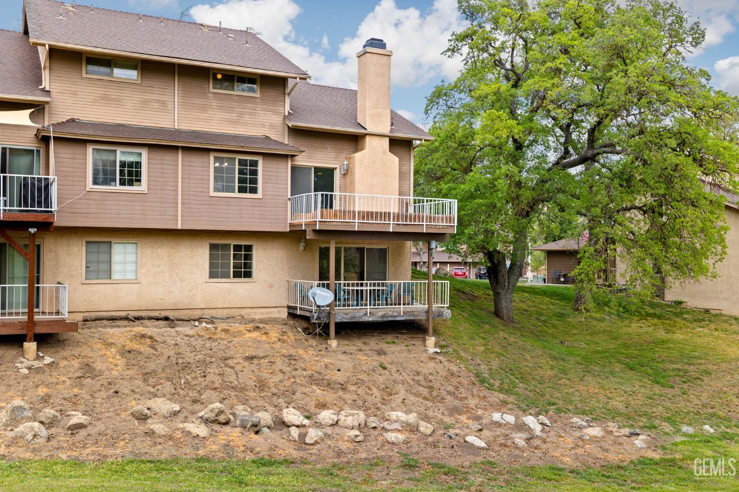 18520 Glenview Court — photo 56