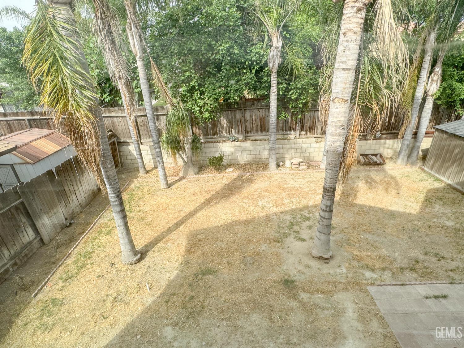 5909 Lugene Avenue — photo 22