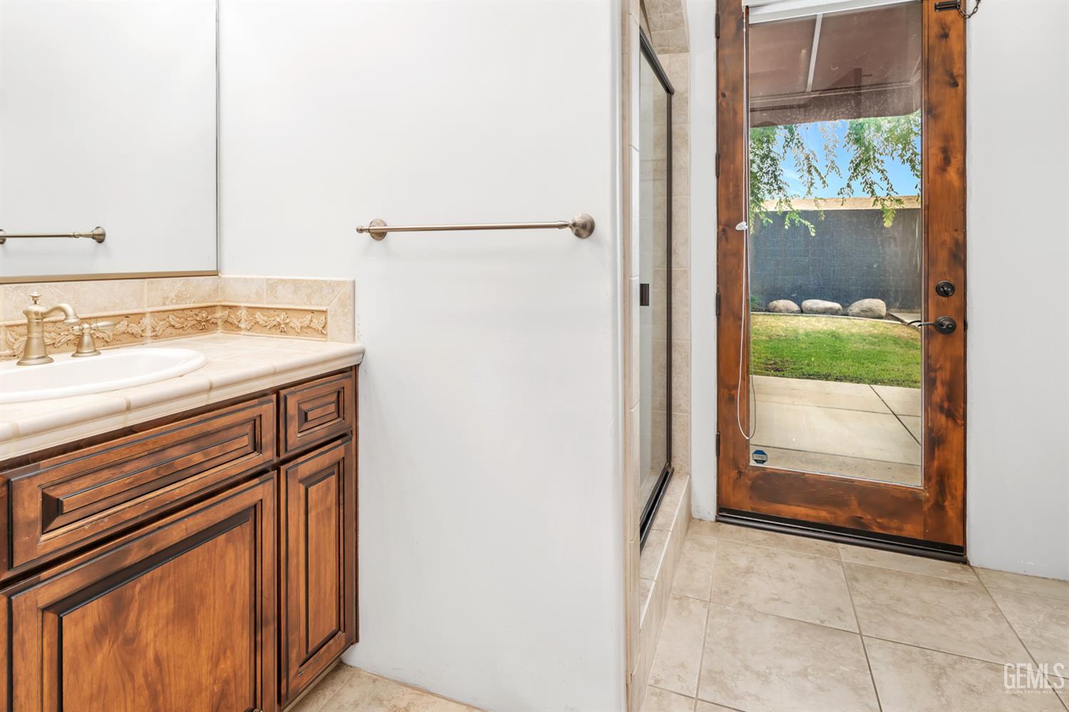 10703 Queensbury Drive — photo 39