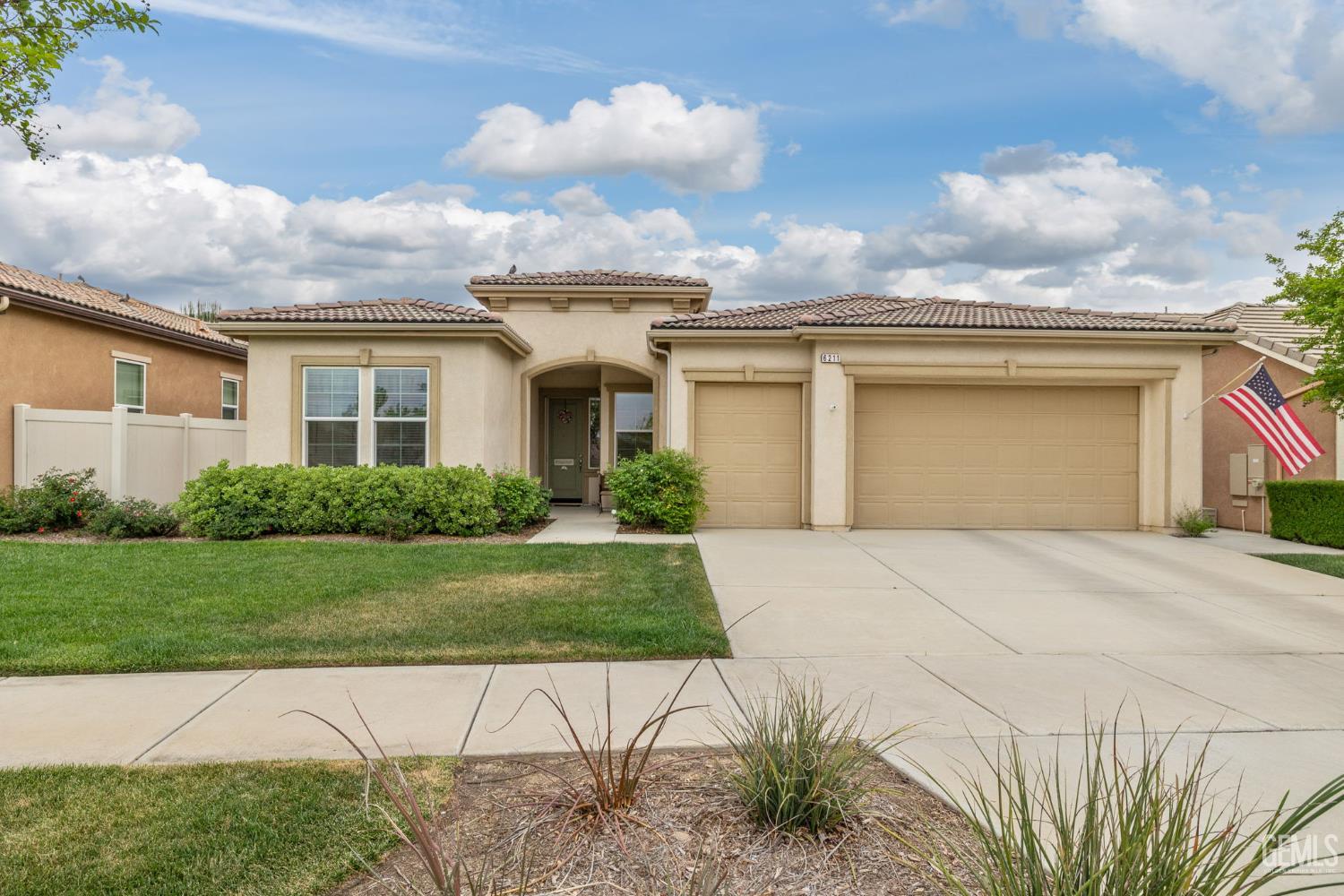 6211 Shelburne Drive — photo 3