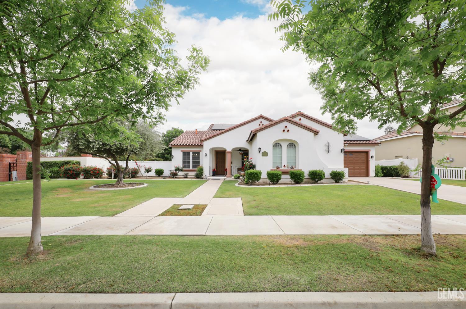 12410 Parkerhill Drive — photo 3