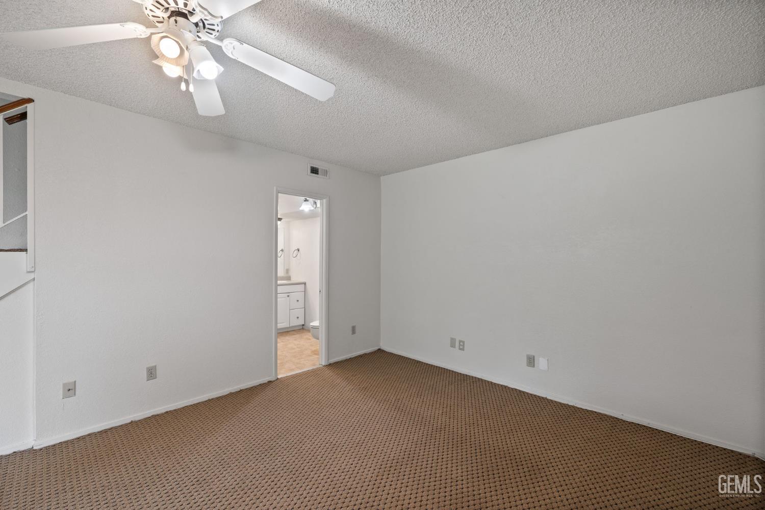 18520 Glenview Court — photo 15