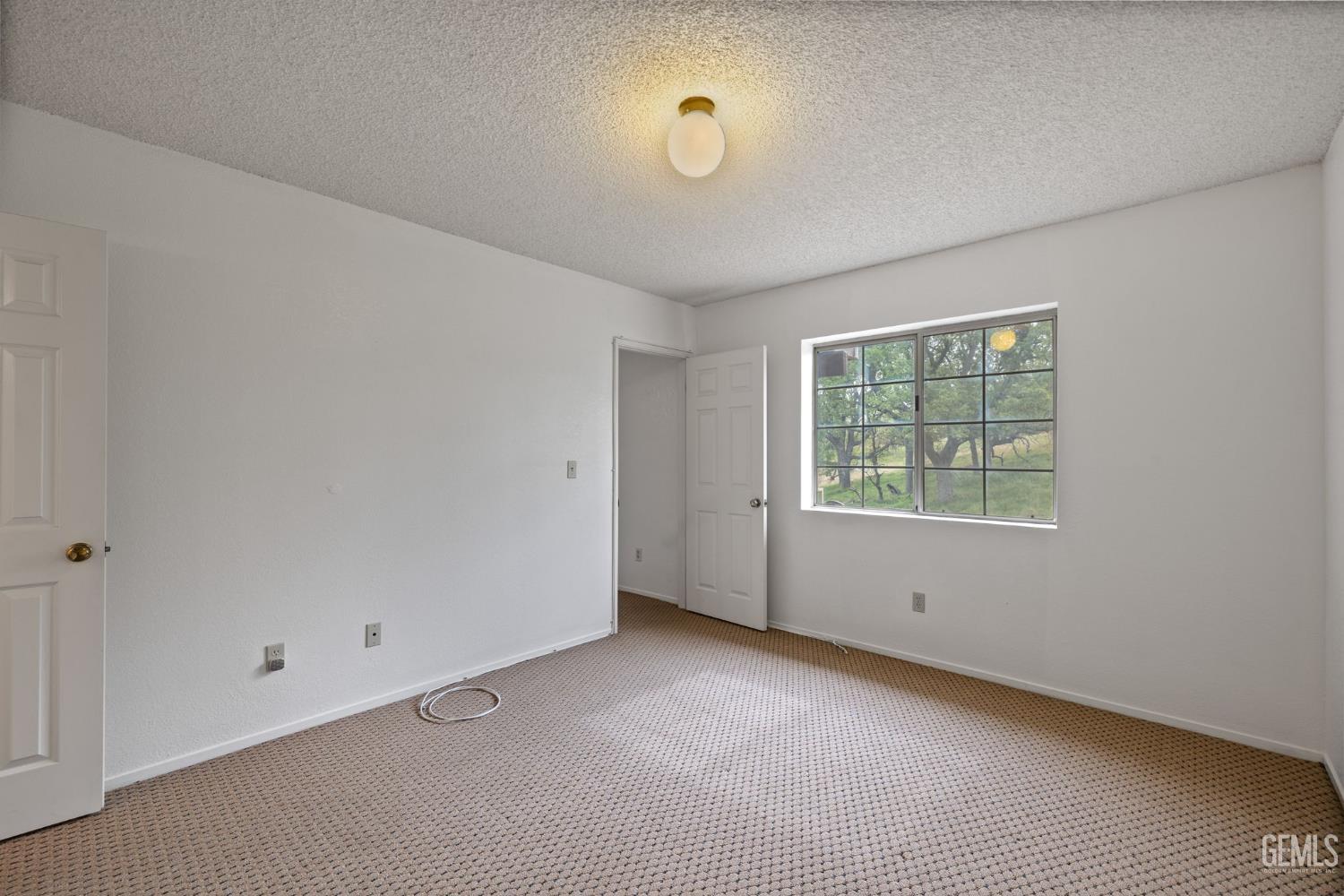 18520 Glenview Court — photo 19
