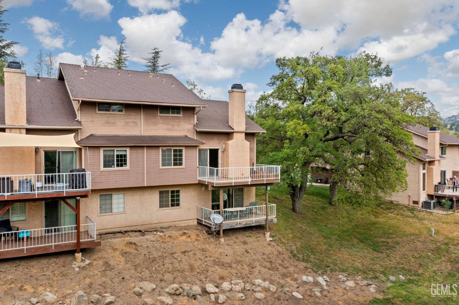 18520 Glenview Court — photo 62