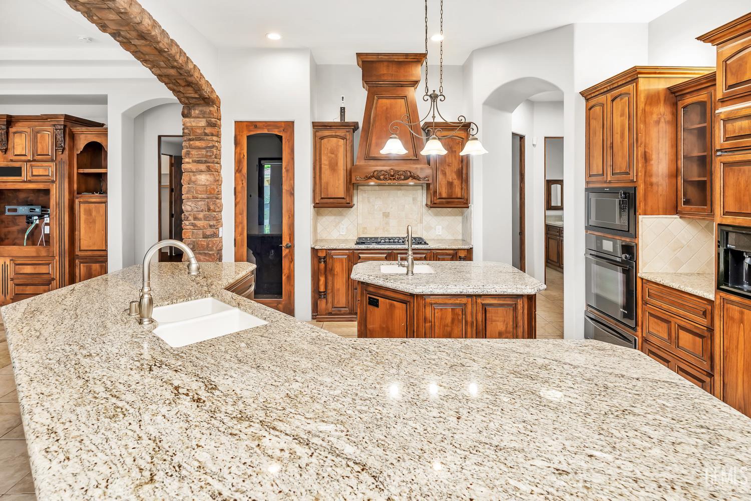 10703 Queensbury Drive — photo 22