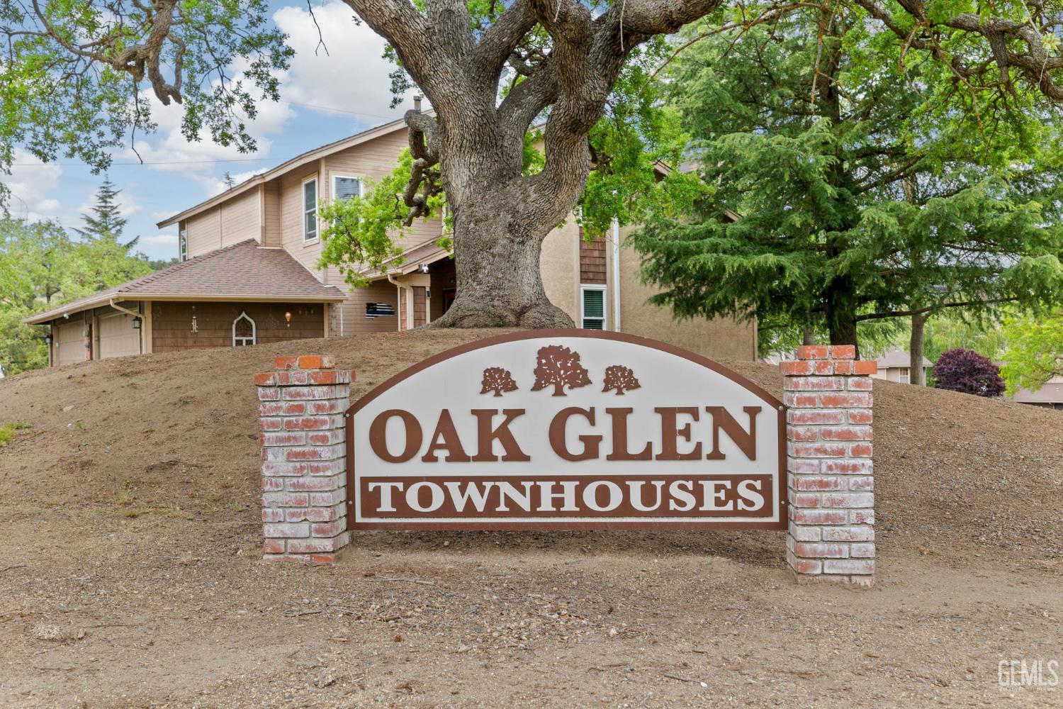18520 Glenview Court — photo 63