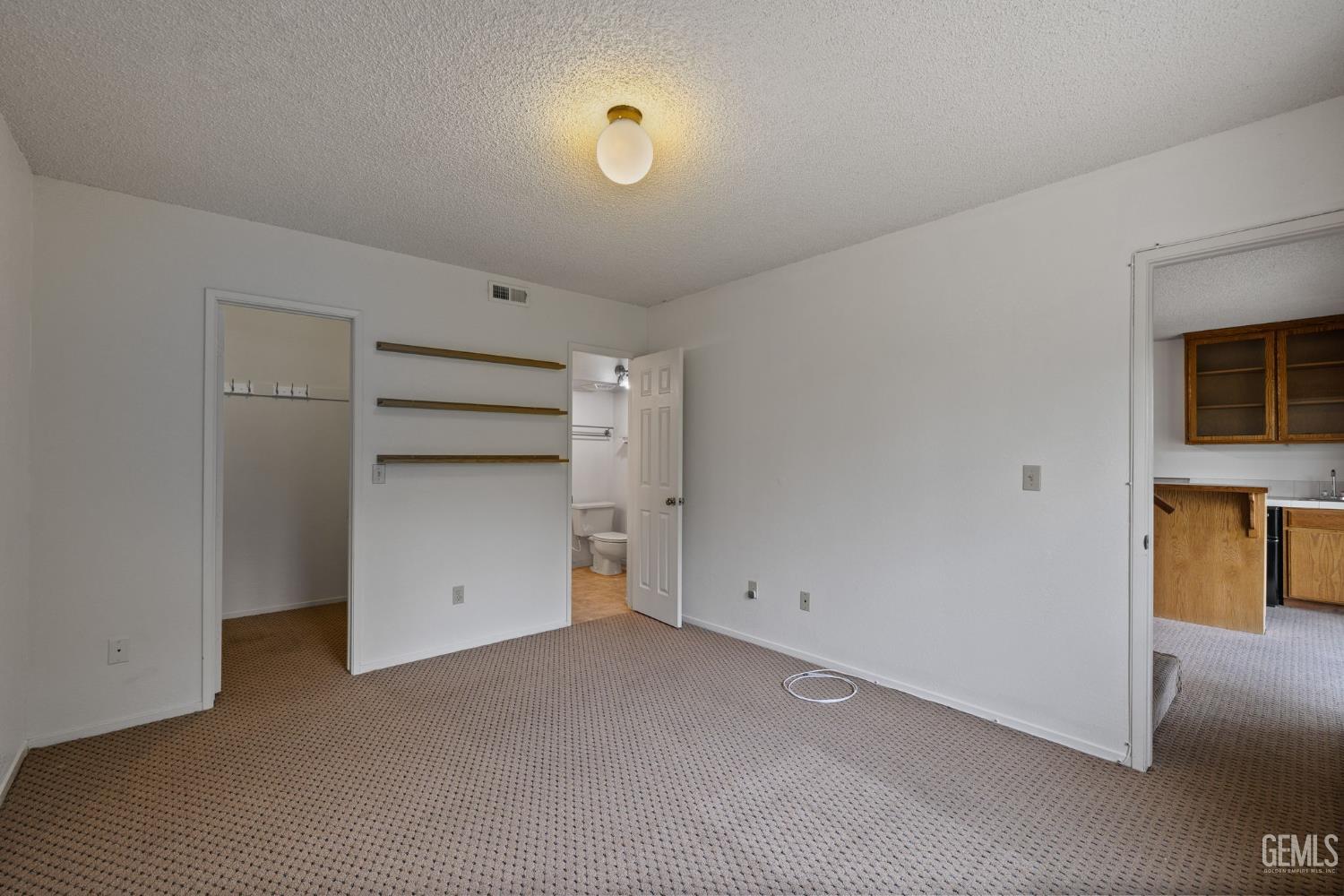18520 Glenview Court — photo 20