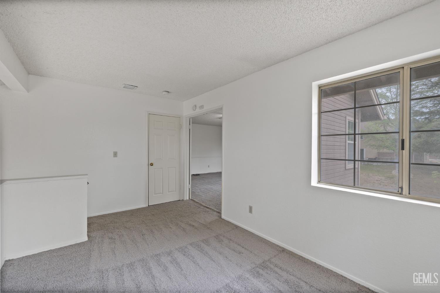 18520 Glenview Court — photo 42