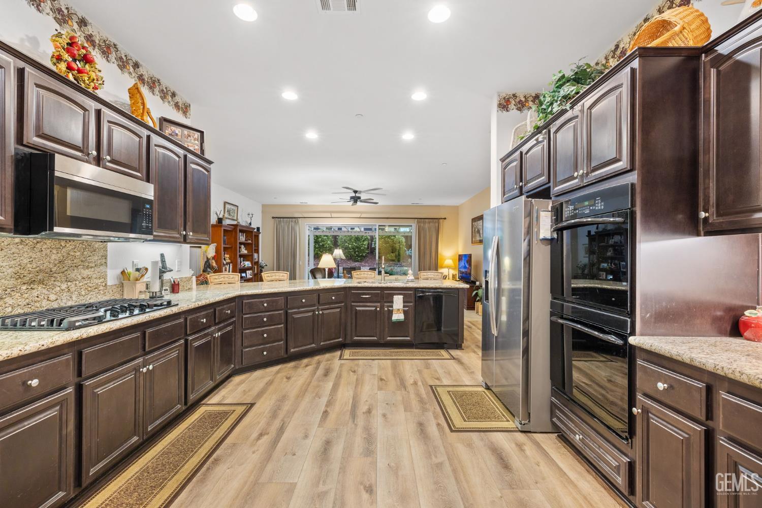 6211 Shelburne Drive — photo 5