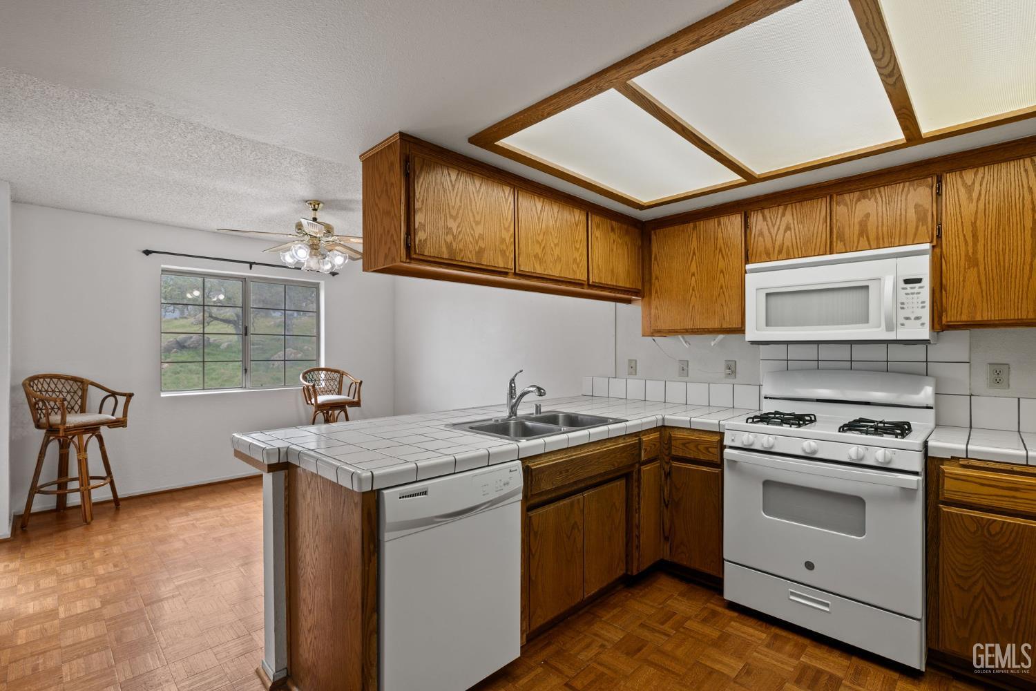 18520 Glenview Court — photo 31