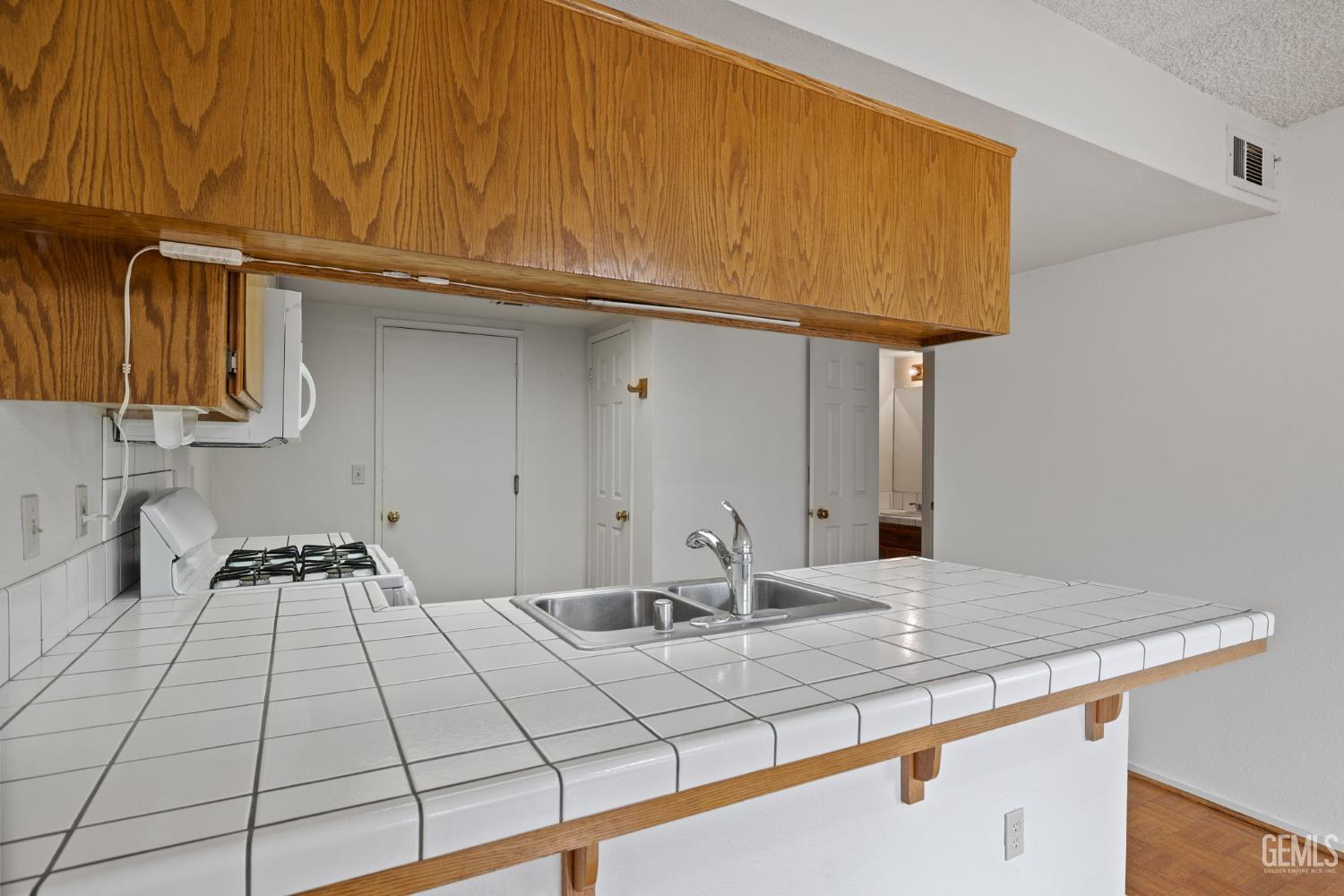 18520 Glenview Court — photo 30