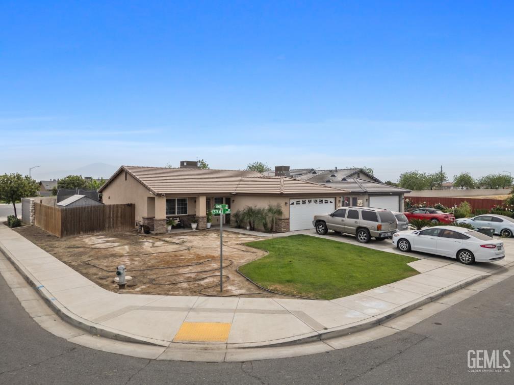 6301 Estavez Street — photo 4