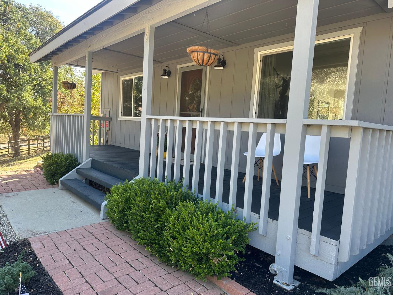 25908 Bear Valley Road — photo 2