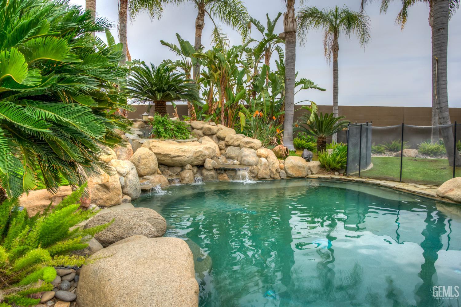 10703 Queensbury Drive — photo 47