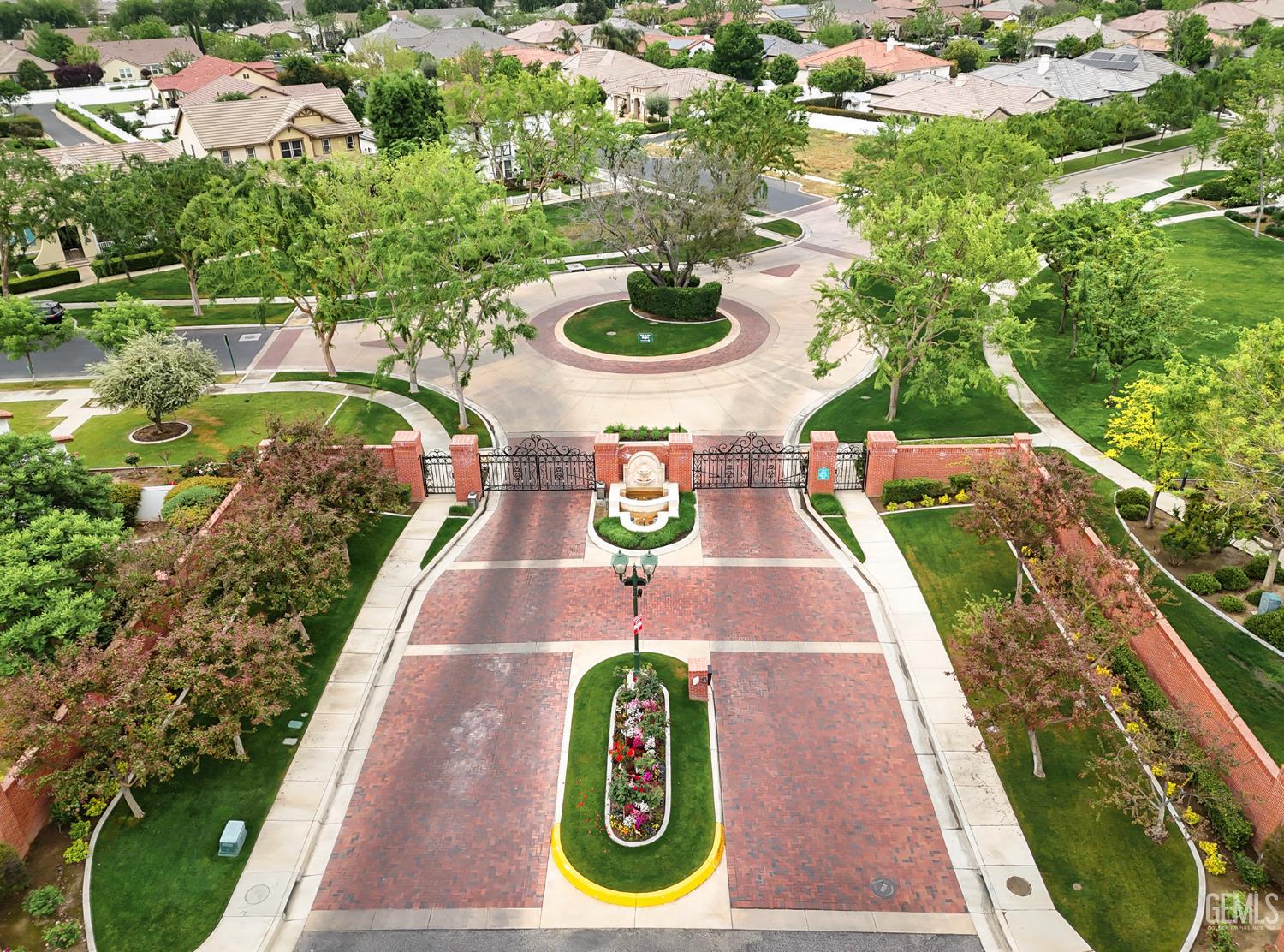 12410 Parkerhill Drive — photo 5