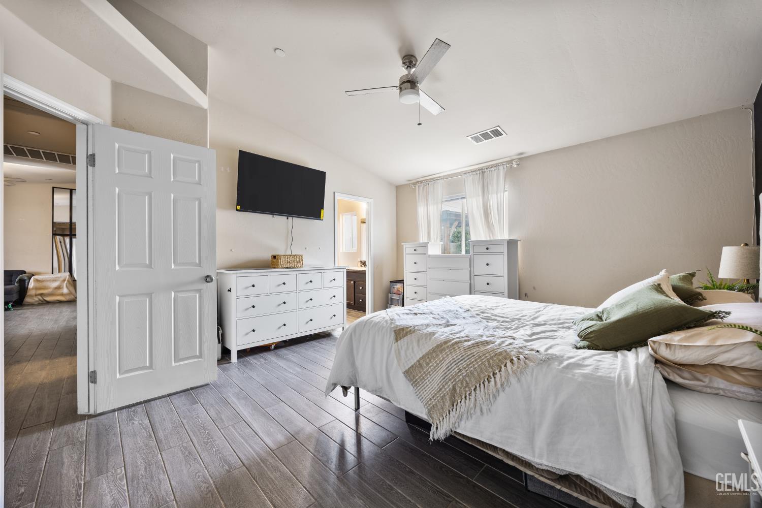 6301 Estavez Street — photo 15