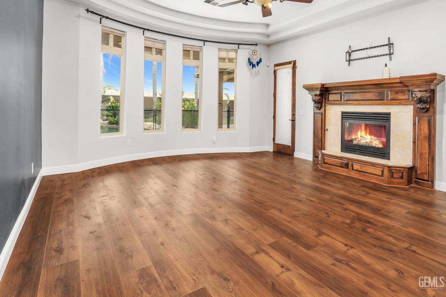 10703 Queensbury Drive — photo 32