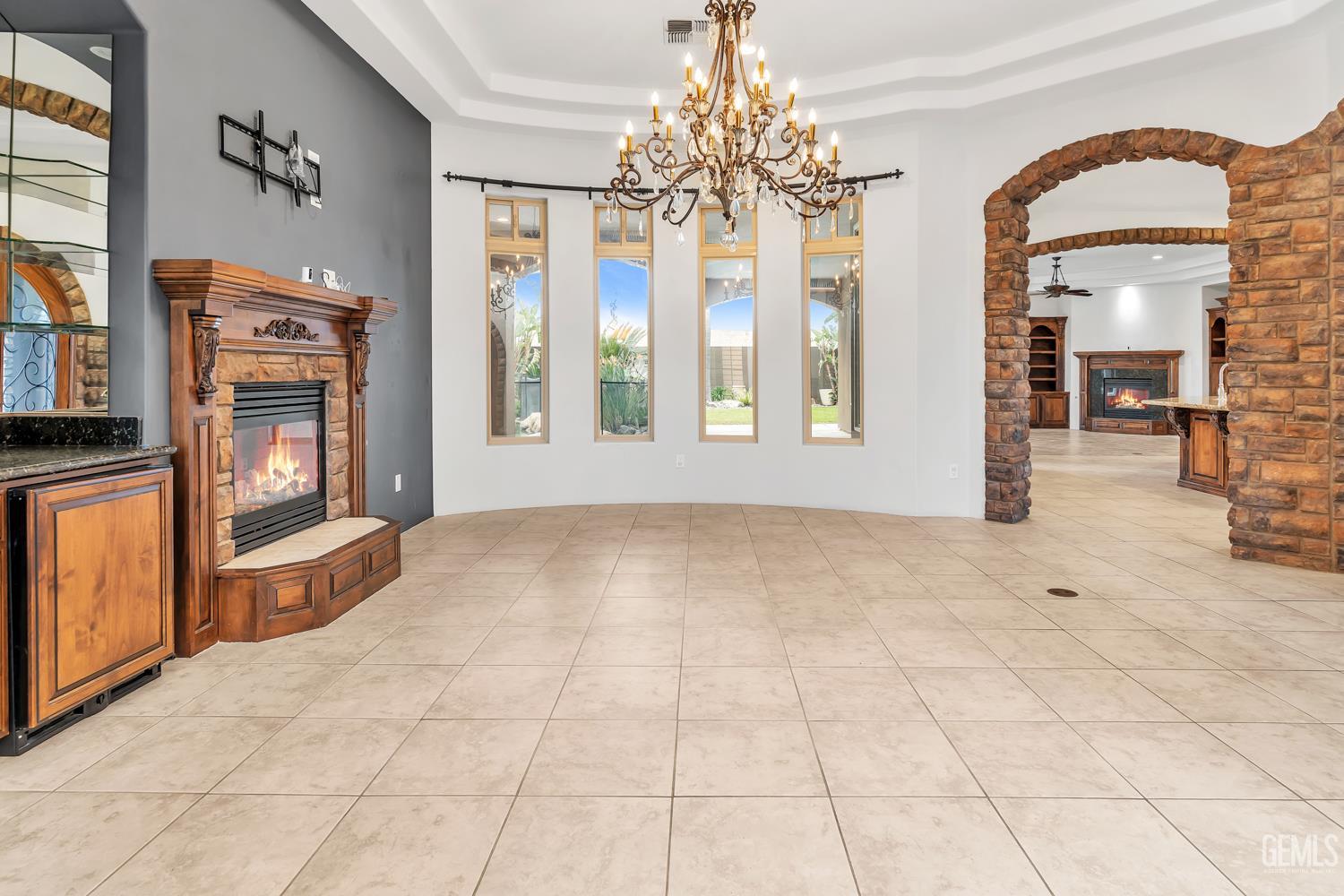 10703 Queensbury Drive — photo 10