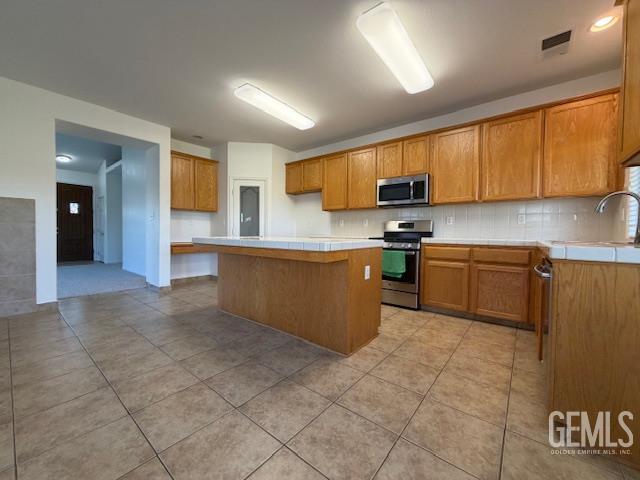 12022 Copernicus Avenue — photo 71