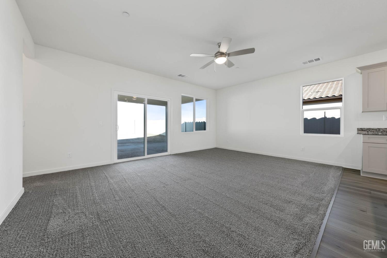 7908 Grapefruit Drive — photo 2