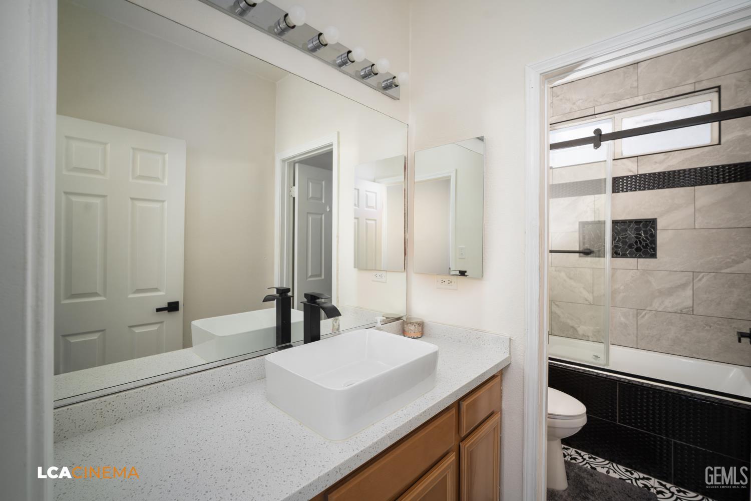 6107 Shasta Daisy Way — photo 17