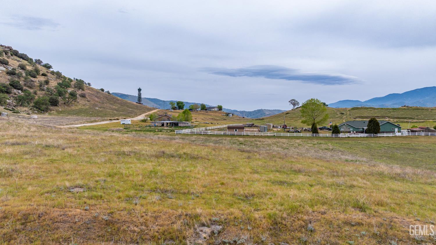 Harness Dr — photo 5