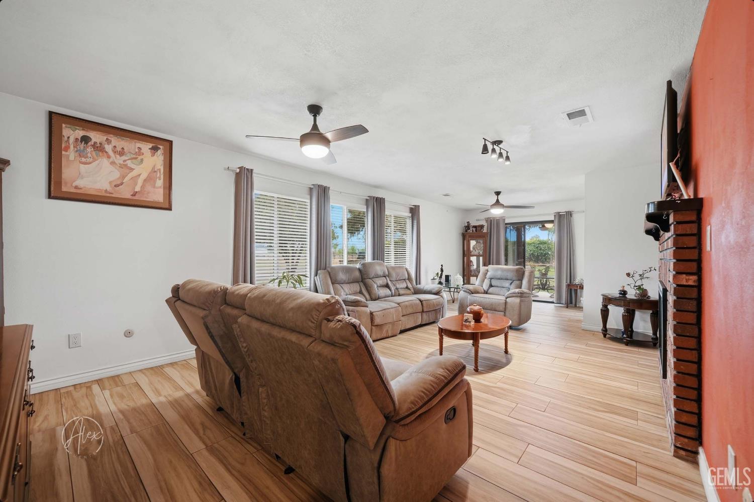 253 E McKee Road — photo 12