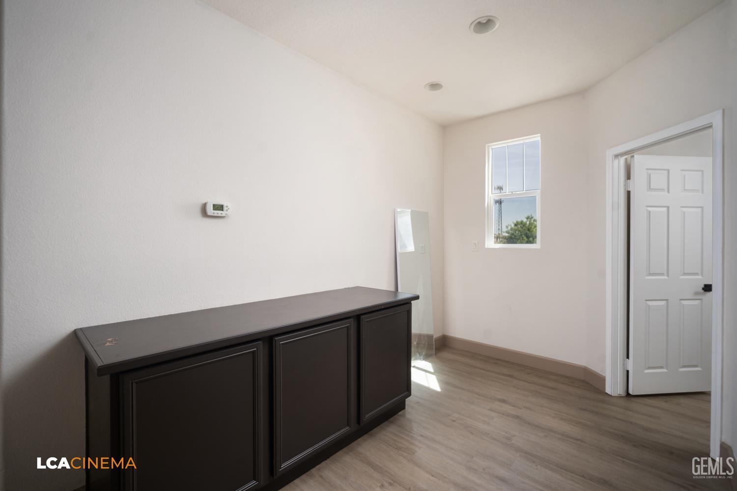 6107 Shasta Daisy Way — photo 15