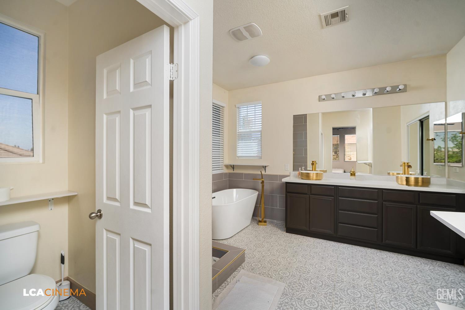 6107 Shasta Daisy Way — photo 22