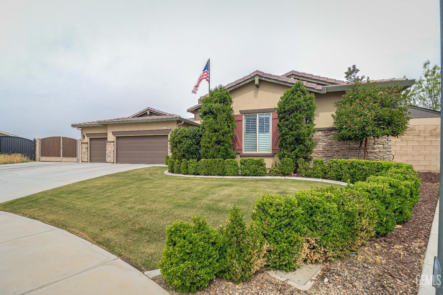 701 Christensen Court — photo 3