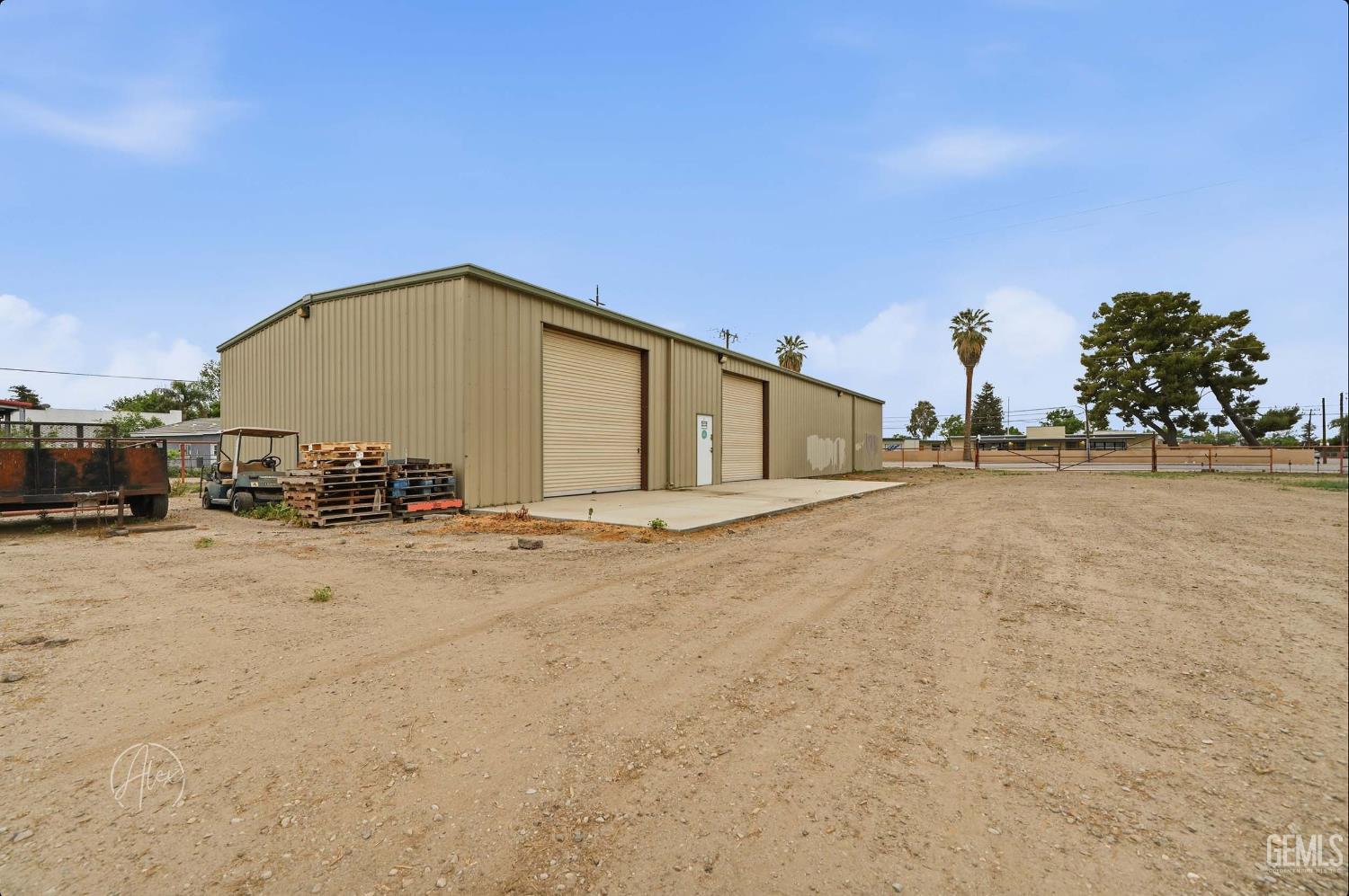 253 E McKee Road — photo 33