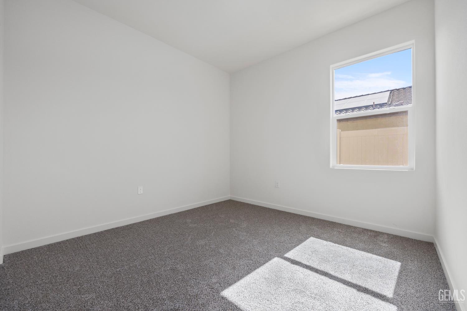 7937 Blueberry Avenue — photo 6