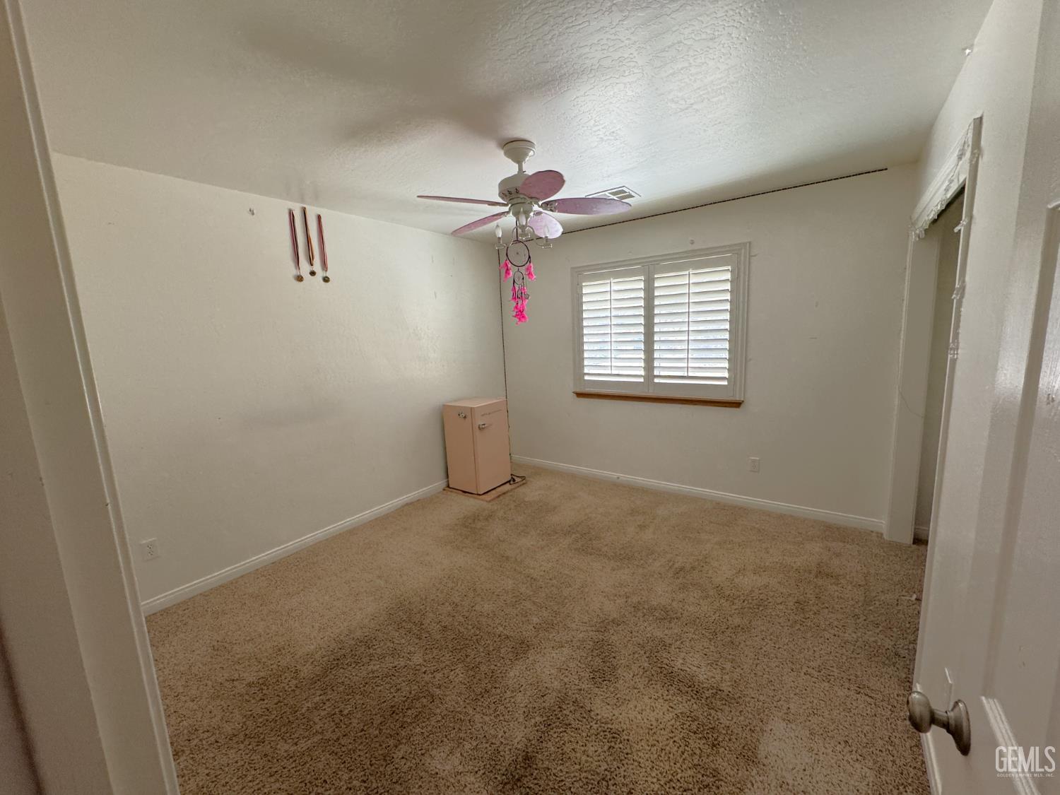 22477 Zurich Drive — photo 10