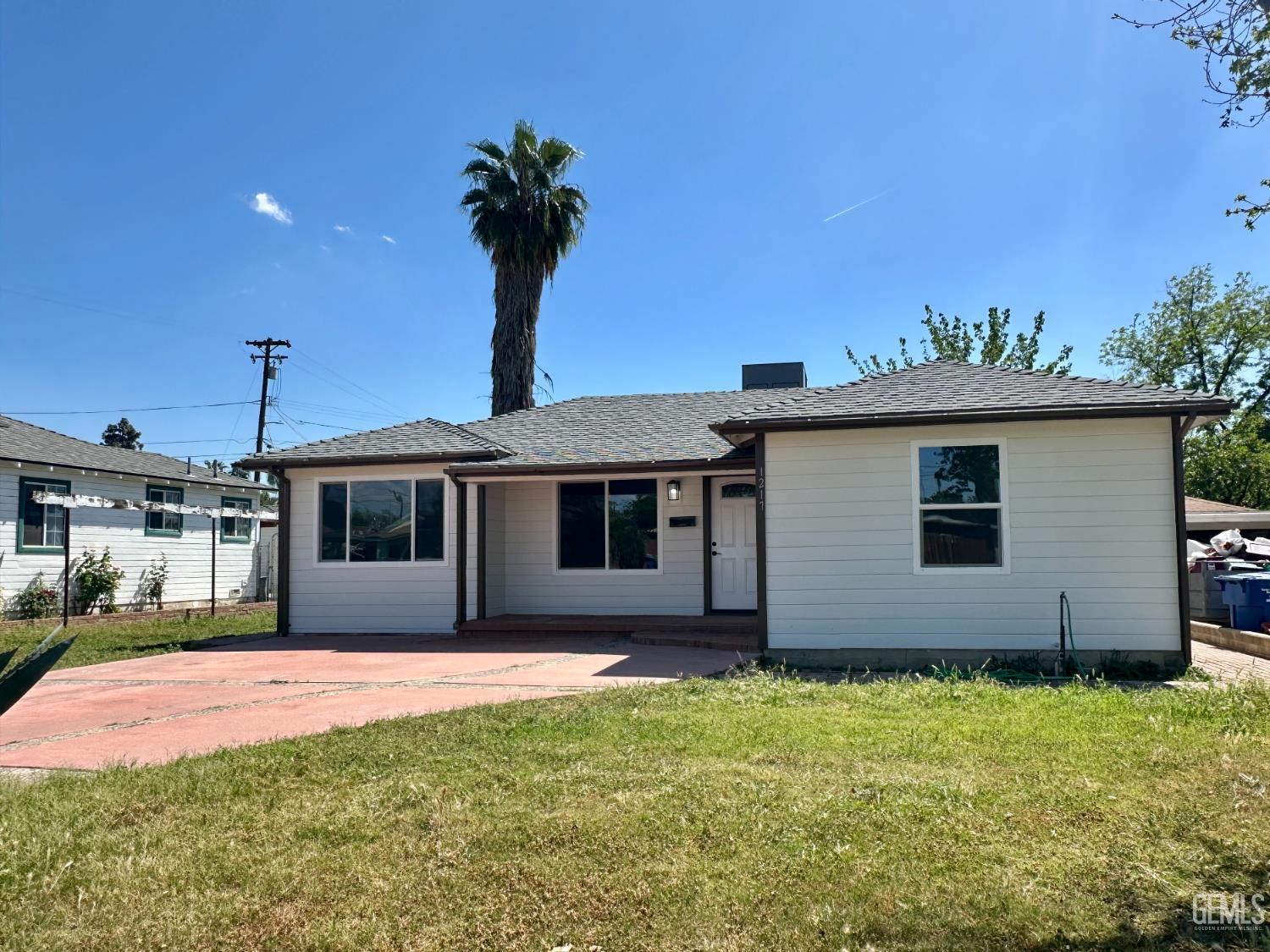 1217 Crawford Street — photo 3