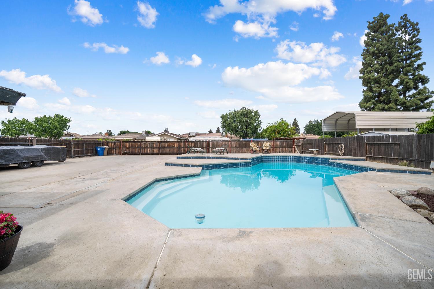 7916 Olive Drive — photo 18