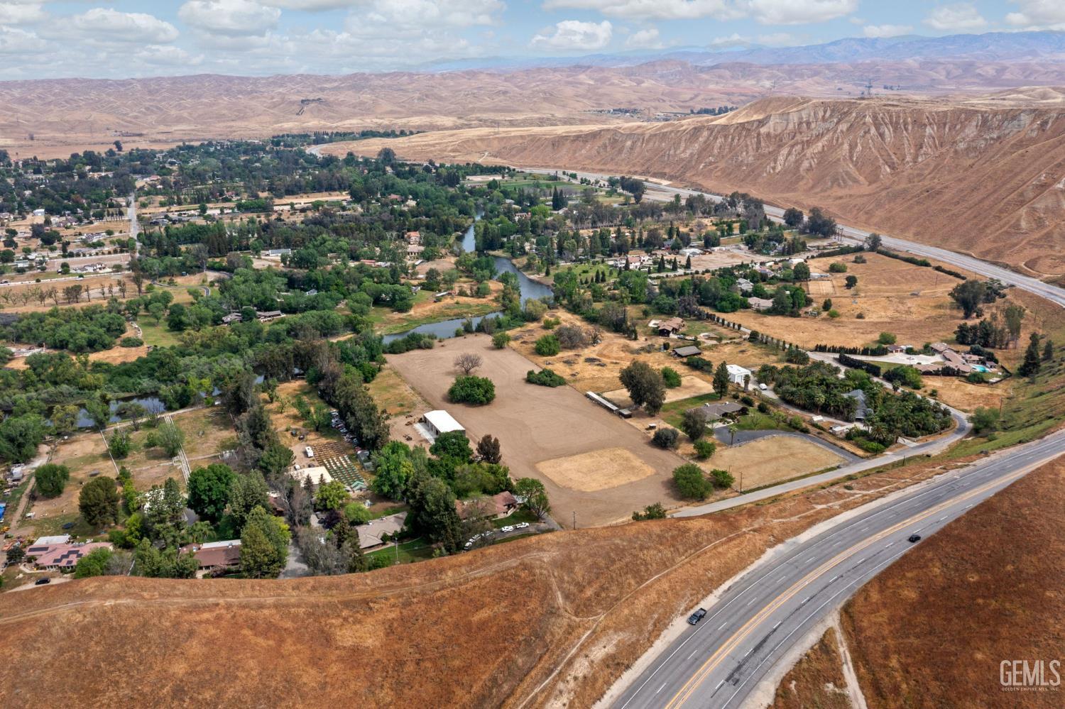 Shadow Hills Drive — photo 3