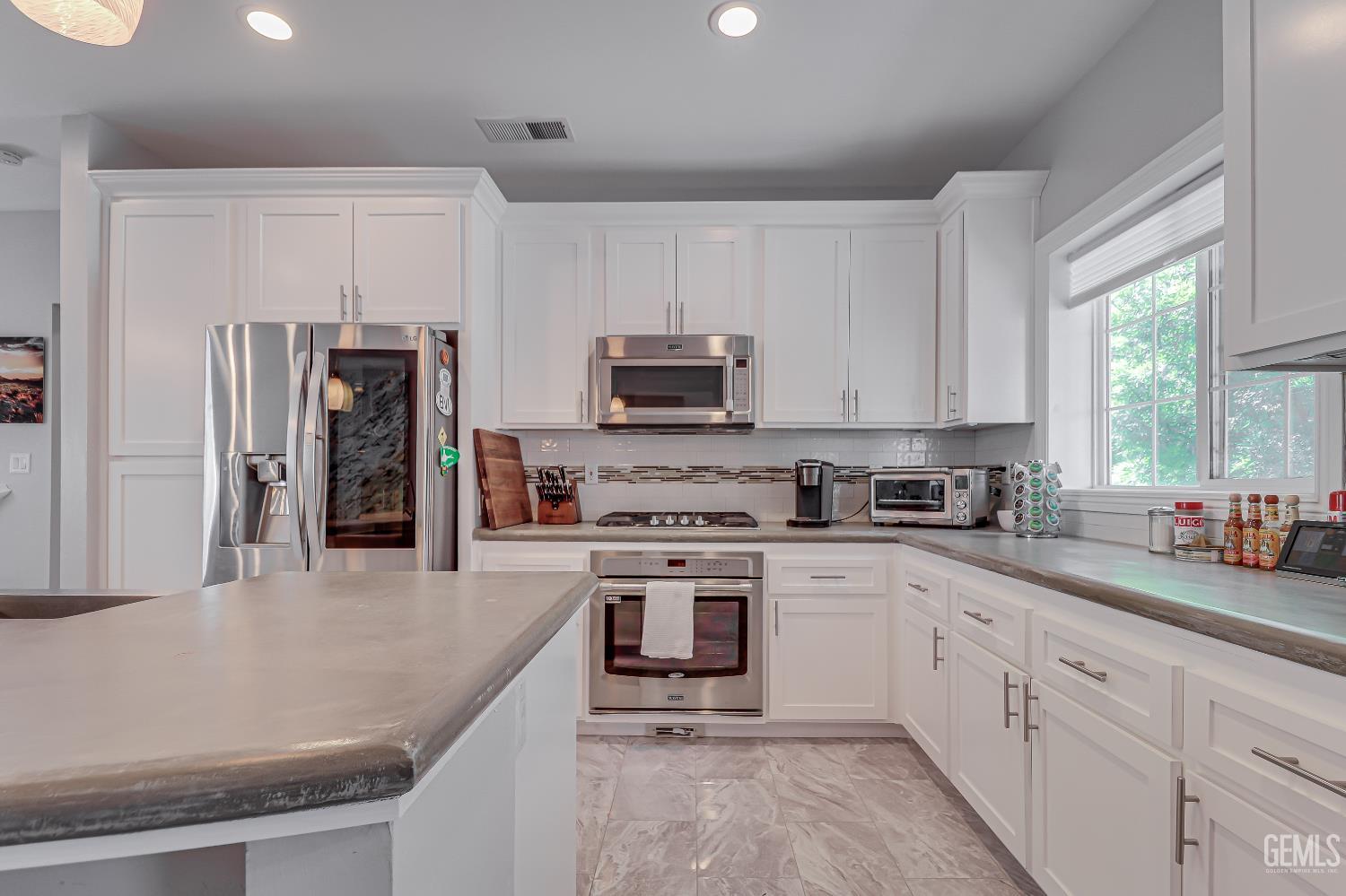 2425 Ollie Court — photo 11