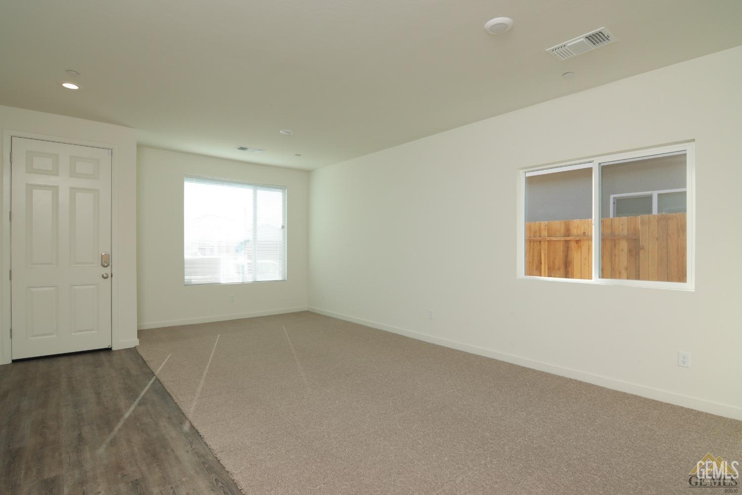 802 Kidlington Court — photo 2