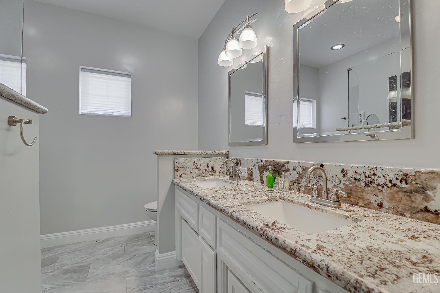 2425 Ollie Court — photo 23