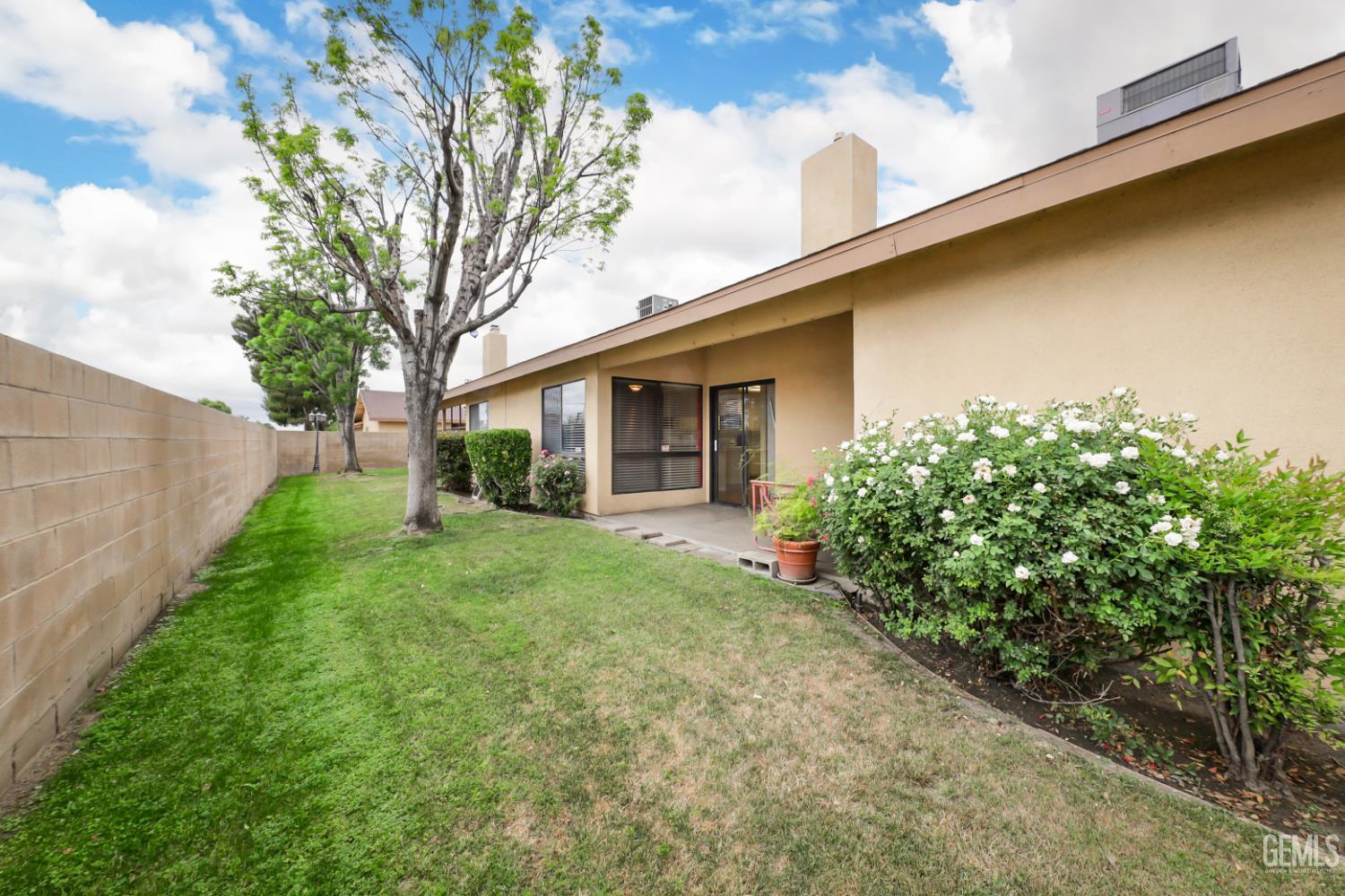 1000 Olive Drive — photo 22