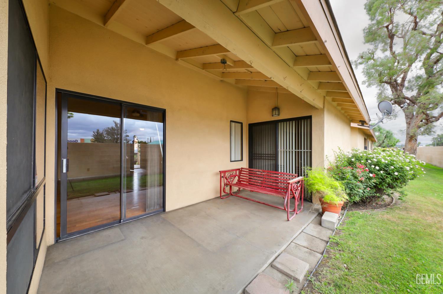 1000 Olive Drive — photo 21