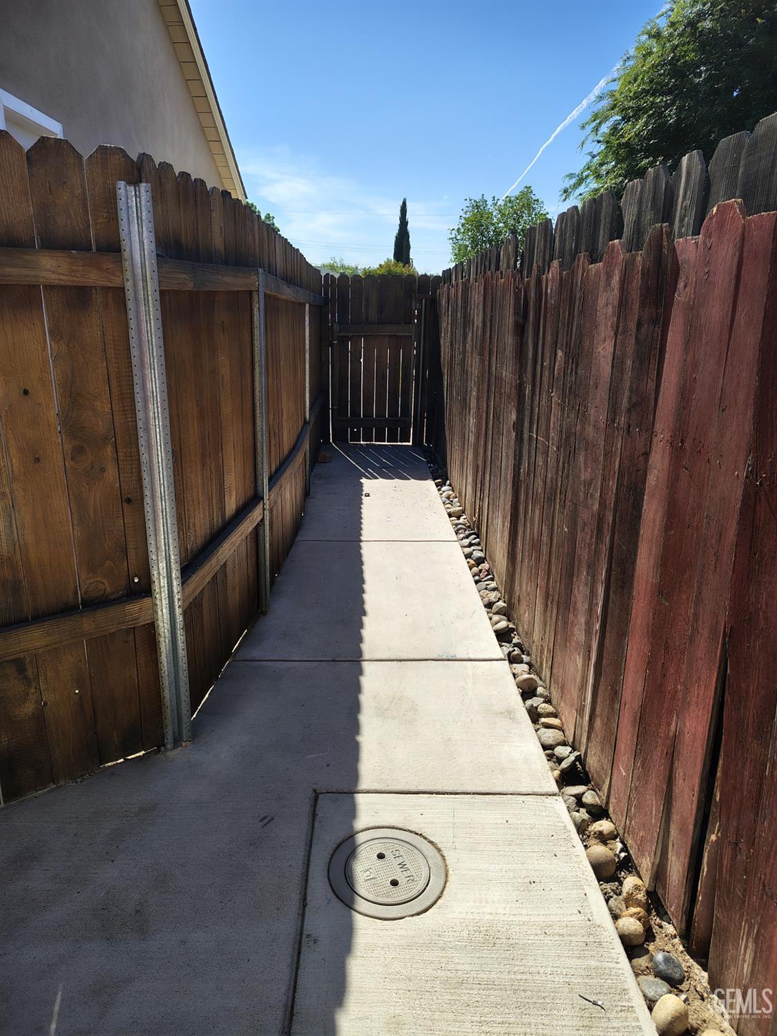 618 Charlana Drive — photo 22